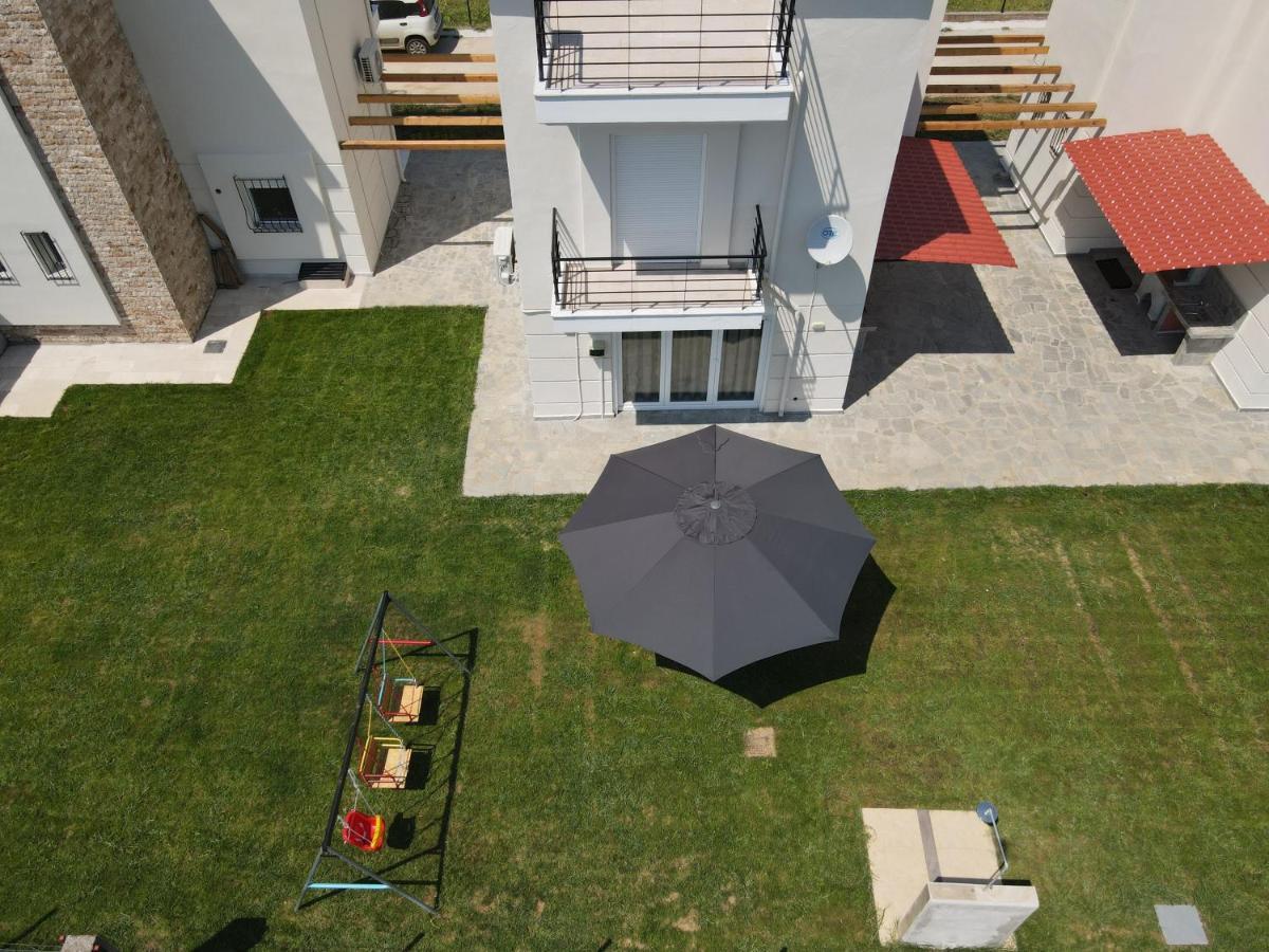 Mythic Villas Epanomí Buitenkant foto